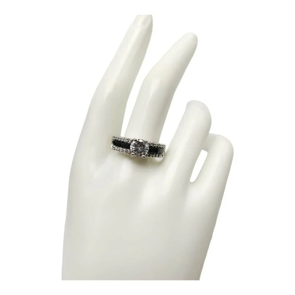 Lind Marked Silver Plated Black Clear Rhinestone Ring Size 10.75 Vintage - Picture 1 of 7